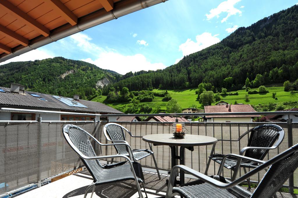 Apart Am Brunnen Ried im Oberinntal Exteriér fotografie